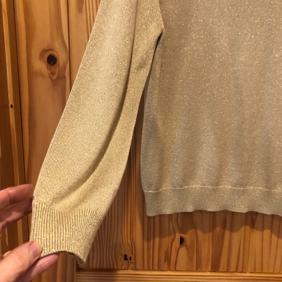 Draper’s & Damon’s Petites Metallic Gold Sweater - Picture 4 of 7